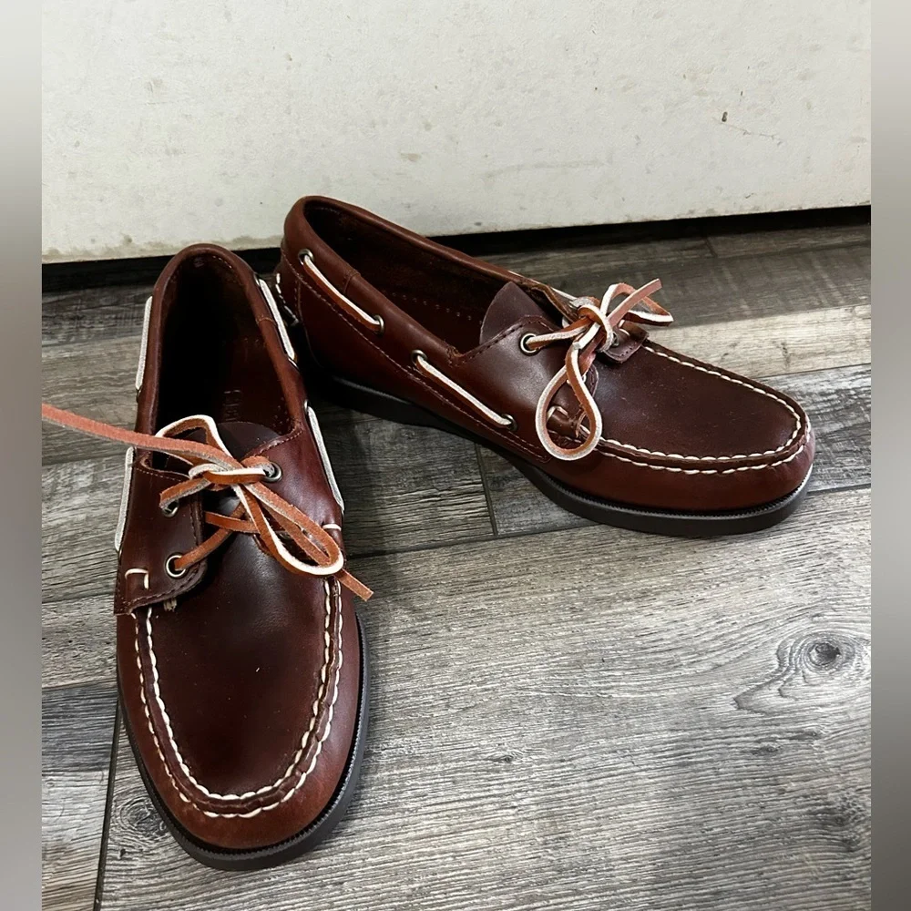 Sebago Docksiders Tie Brown Leather Boat Shoes NWOT